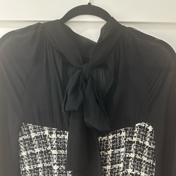 Structured Zara Mini Dress - NWOT - Picture 3 of 8